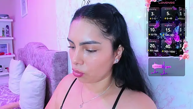 evelinn belen online show from April 29, 2026, 11:58 am