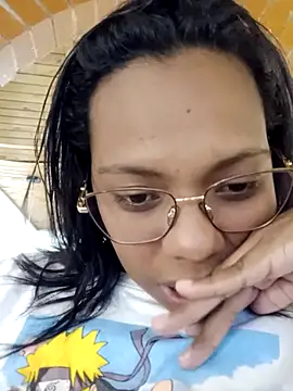 Snapshot of lia_mariana chatting on July 8, 2026, 11:05 pm lia mariana online show from July 8, 2026, 11:05 pm