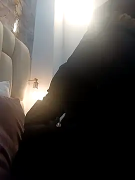 Snapshot of lia_mariana chatting on March 17, 2026, 3:42 am lia mariana online show from March 17, 2026, 3:42 am