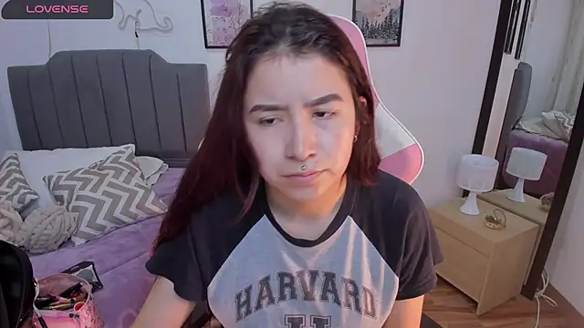 Snapshot of Amy_joones chatting on March 10, 2026, 11:25 am Amy joones online show from March 10, 2026, 11:25 am