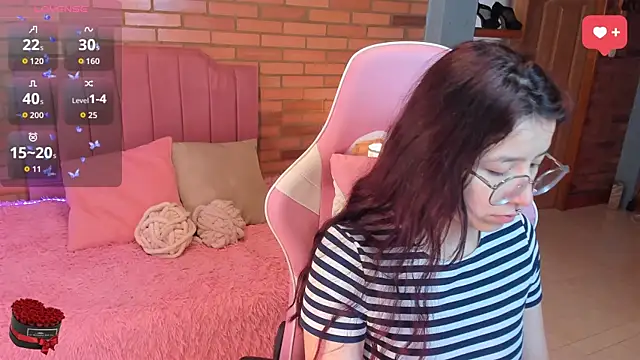 Snapshot of Amy_joones chatting on July 29, 2026, 12:26 pm Amy joones online show from July 29, 2026, 12:26 pm