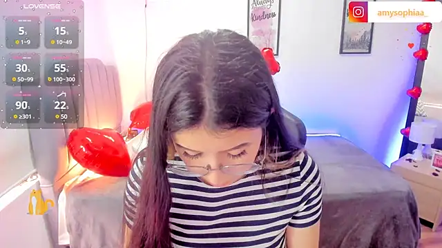 Amy joones online show from February 13, 2025, 4:28 pm