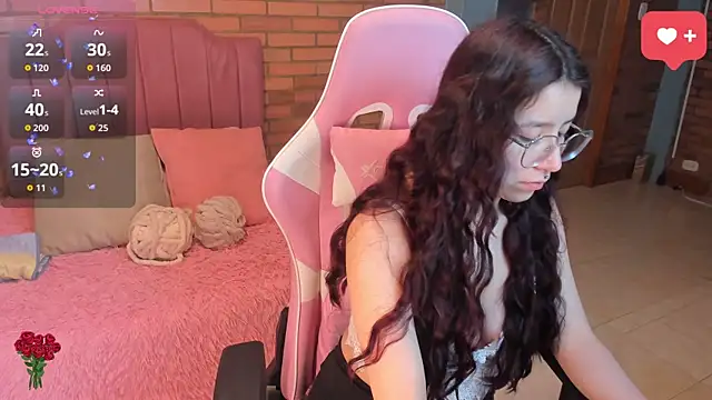 Snapshot of Amy_joones chatting on July 24, 2026, 11:06 am Amy joones online show from July 24, 2026, 11:06 am