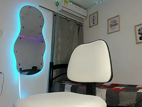 engelldior online show from December 5, 2025, 9:19 am