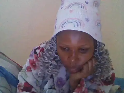 CharlotteDee online show from October 31, 2025, 7:54 pm