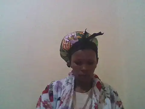 CharlotteDee online show from November 2, 2025, 9:09 pm