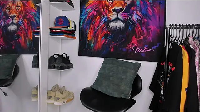 Snapshot of Pantera_black_21 chatting on November 28, 2025, 11:10 am Pantera black 21 online show from November 28, 2025, 11:10 am