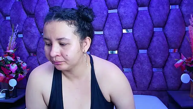 AlaSmith online show from June 24, 2026, 2:43 am