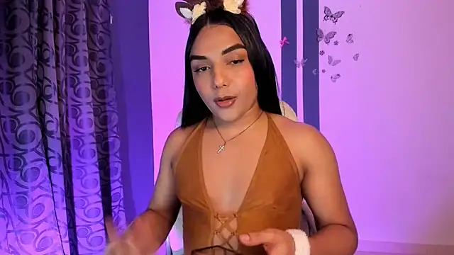 CandyLatinHott online show from December 20, 2025, 11:51 pm