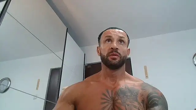Snapshot of Magnificmuscles89 chatting on July 6, 2026, 11:39 am Magnificmuscles89 online show from July 6, 2026, 11:39 am