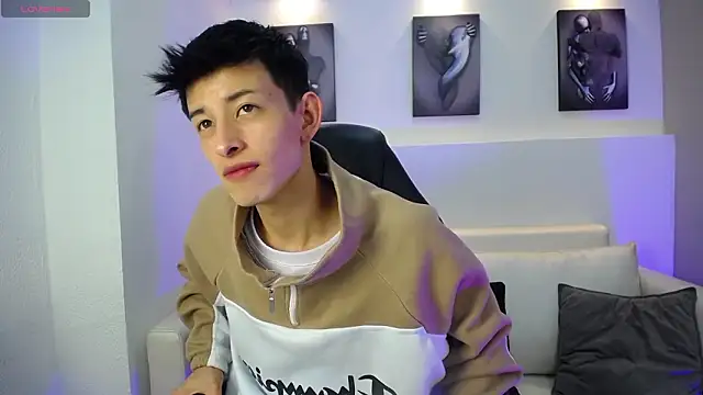 MaikCarver online show from February 3, 2026, 4:10 am