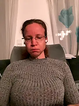 AnnikaRose online show from January 8, 2026, 6:41 am