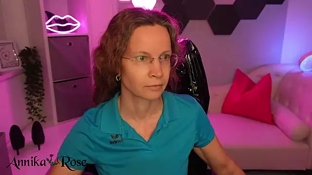 Snapshot of AnnikaRose chatting on February 21, 2026, 4:09 pm AnnikaRose online show from February 21, 2026, 4:09 pm