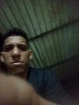 Snapshot of Elvergon3456 chatting on December 16, 2025, 3:44 am Elvergon3456 online show from December 16, 2025, 3:44 am