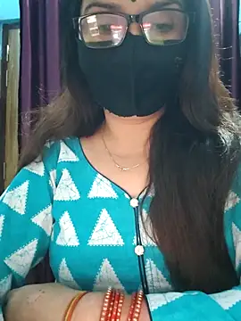 Aishwaryaa 69 online show from October 19, 2025, 6:38 am