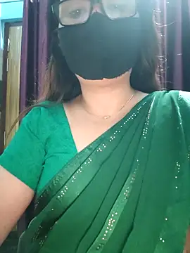 Aishwaryaa 69 online show from October 8, 2025, 4:47 am