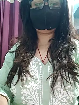 Aishwaryaa 69 online show from April 29, 2026, 2:27 am