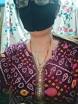 Aishwaryaa 69 online show from October 15, 2025, 4:00 am