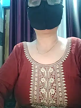 Aishwaryaa 69 online show from October 7, 2025, 4:35 am