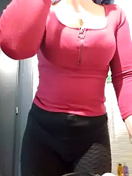 Kitty Doll69 online show from January 4, 2025, 5:47 pm