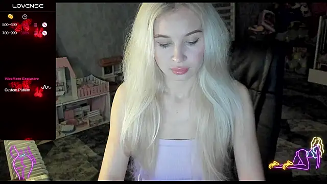  NigoNika online show from May 3, 2026, 8:34 pm