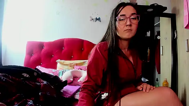 Snapshot of Sweet-Suck69 chatting on October 15, 2025, 9:01 pm Sweet-Suck69 online show from October 15, 2025, 9:01 pm