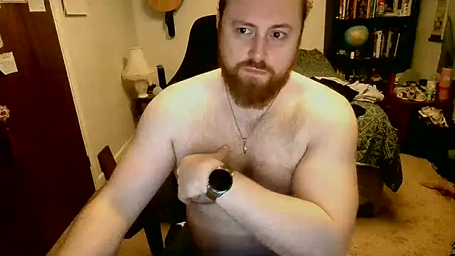 Snapshot of Hairy_Guy30 chatting on October 14, 2025, 9:25 pm Hairy Guy30 online show from October 14, 2025, 9:25 pm