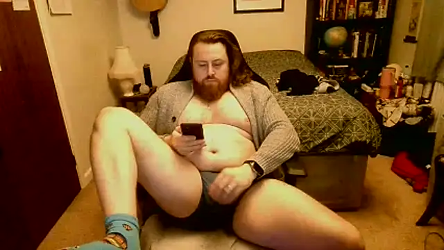 Snapshot of Hairy_Guy30 chatting on December 5, 2025, 9:23 pm Hairy Guy30 online show from December 5, 2025, 9:23 pm