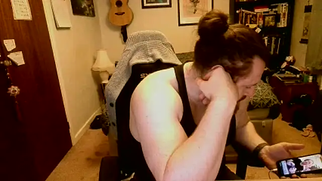 Snapshot of Hairy_Guy30 chatting on March 13, 2026, 9:53 pm Hairy Guy30 online show from March 13, 2026, 9:53 pm