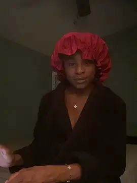 Snapshot of Ts_PrincessLayla chatting on March 7, 2026, 6:31 am Ts PrincessLayla online show from March 7, 2026, 6:31 am