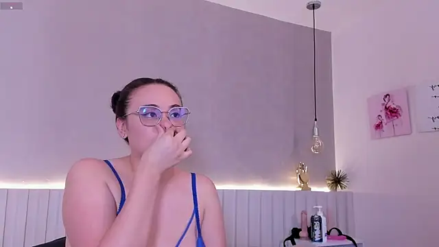 Snapshot of naughtylesbians__ chatting on October 20, 2025, 2:35 am naughtylesbians online show from October 20, 2025, 2:35 am