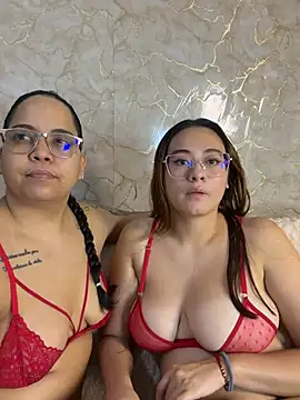 naughtylesbians   online show from April 21, 2026, 1:42 am