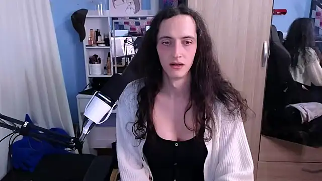 Snapshot of MemiKouki chatting on January 24, 2025, 9:04 pm MemiKouki online show from January 24, 2025, 9:04 pm