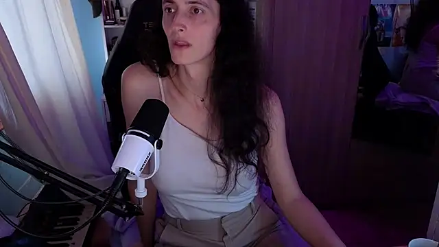 MemiKouki online show from February 11, 2026, 4:40 pm