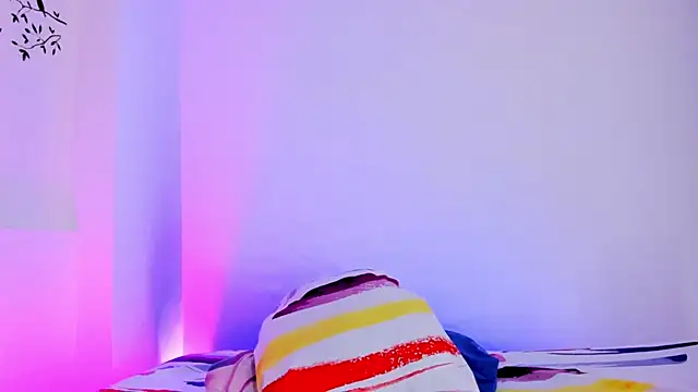 Snapshot of ayheleensexygirl1 chatting on November 7, 2025, 8:24 pm ayheleensexygirl1 online show from November 7, 2025, 8:24 pm