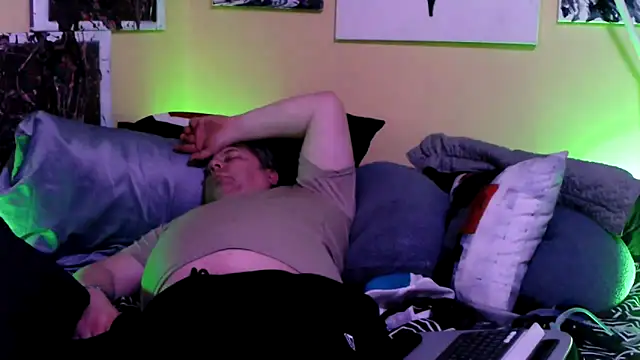 Mic Oxinner online show from February 25, 2026, 11:15 pm