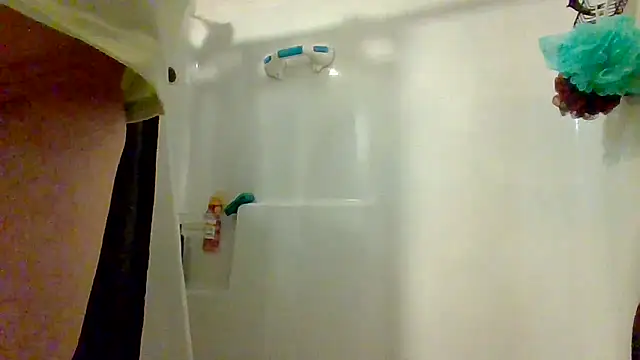 Mic Oxinner online show from October 17, 2025, 11:01 am