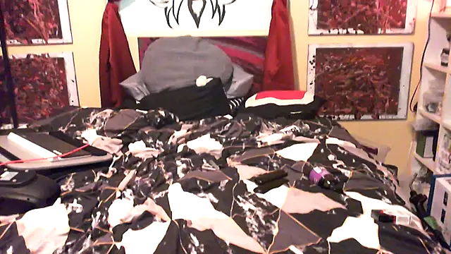 Mic Oxinner online show from December 4, 2025, 7:46 pm