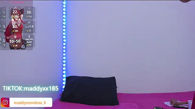 Snapshot of MaddyMendozaxx chatting on February 24, 2026, 4:24 am MaddyMendozaxx online show from February 24, 2026, 4:24 am