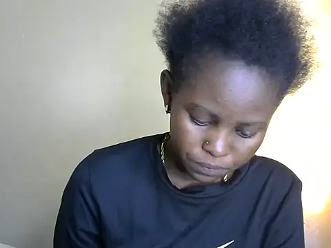 Snapshot of Kasweet_Lee chatting on May 18, 2026, 8:19 am Kasweet Lee online show from May 18, 2026, 8:19 am