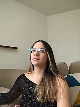 Snapshot of Dani_javi chatting on July 18, 2026, 2:03 pm Dani javi online show from July 18, 2026, 2:03 pm