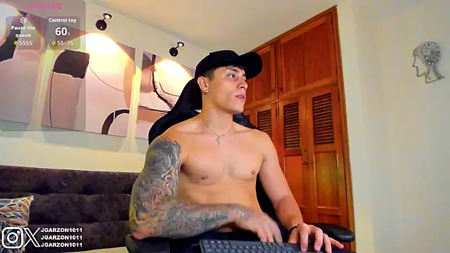  joansoto online show from November 28, 2025, 4:40 pm