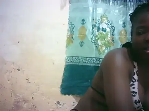 Snapshot of ebony_valleria chatting on June 8, 2026, 7:14 pm ebony valleria online show from June 8, 2026, 7:14 pm