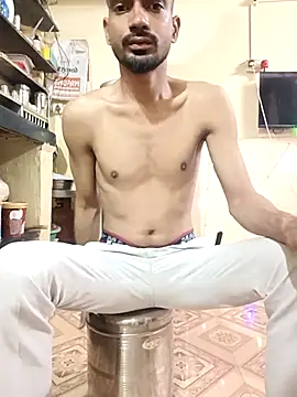 Snapshot of saggy1218 chatting on December 16, 2025, 9:41 pm saggy1218 online show from December 16, 2025, 9:41 pm