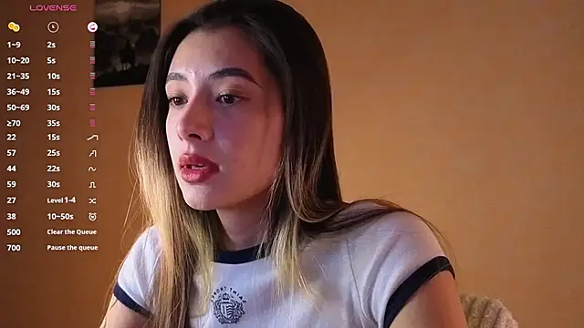 Snapshot of DarlaLike chatting on March 28, 2026, 3:18 am DarlaLike online show from March 28, 2026, 3:18 am