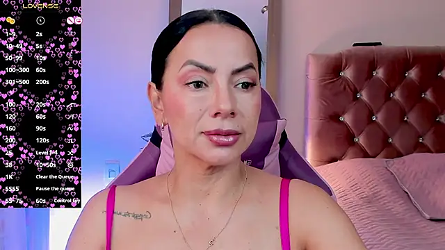 Snapshot of veronika_naughty chatting on October 30, 2025, 1:42 pm veronika naughty online show from October 30, 2025, 1:42 pm