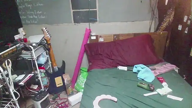 Snapshot of jaxx12369 chatting on March 12, 2026, 8:40 am jaxx12369 online show from March 12, 2026, 8:40 am