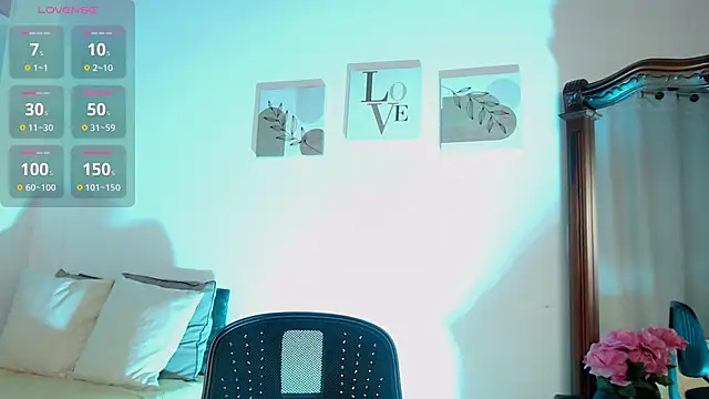 madisex s online show from February 21, 2025, 5:13 am