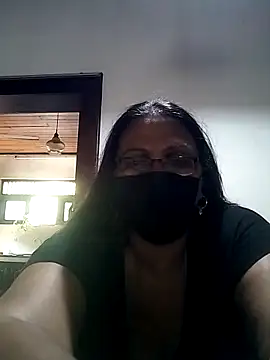 FemMom online show from October 8, 2025, 9:44 am