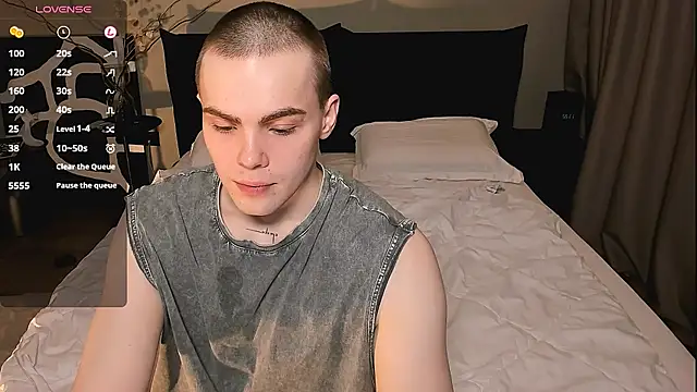 simonwnl online show from February 4, 2026, 2:23 pm